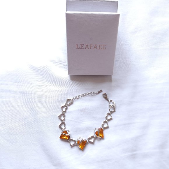 Leafael Infinity Love Heart Link Bracelet with Birthstone Crystal - Picture 1 of 7